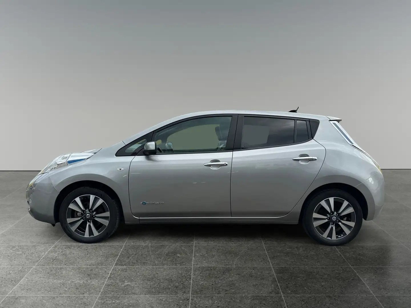 Nissan Leaf Tekna 30kWh 8-fach bereift! Navi! Grau - 2