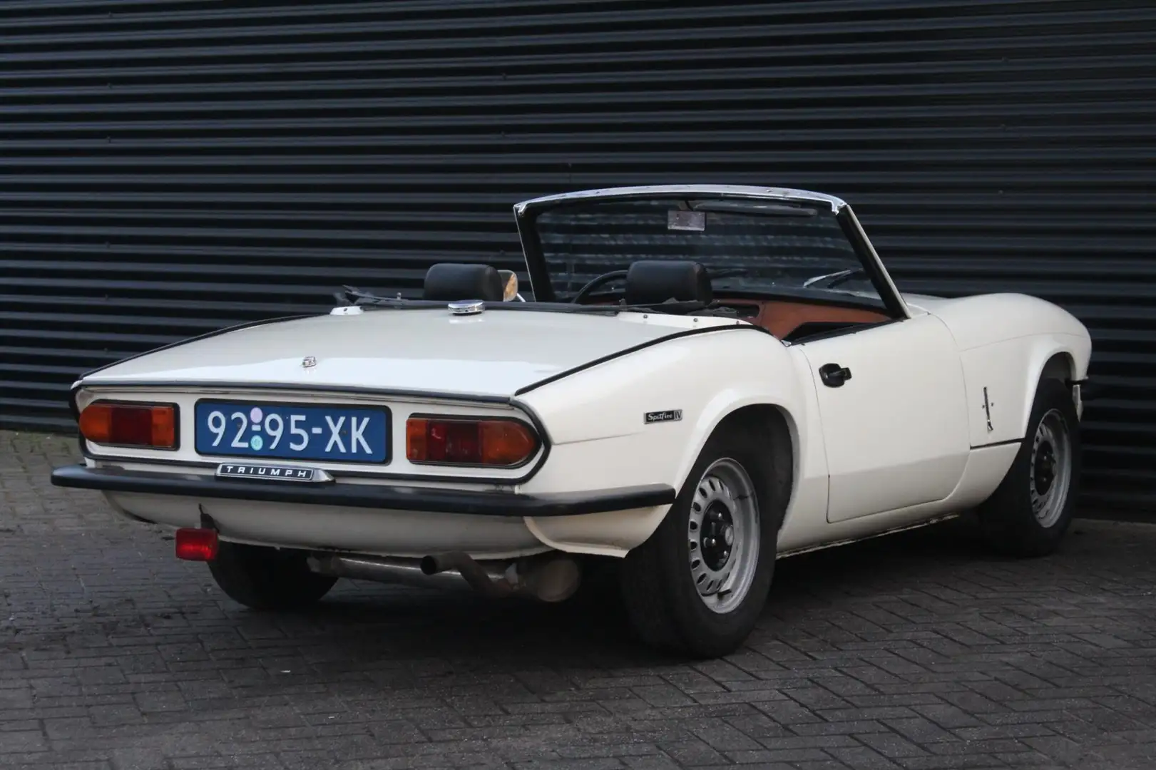 Triumph Spitfire 1300 MK IV Soft Top | Volledige onderhoudshistorie Blanco - 2