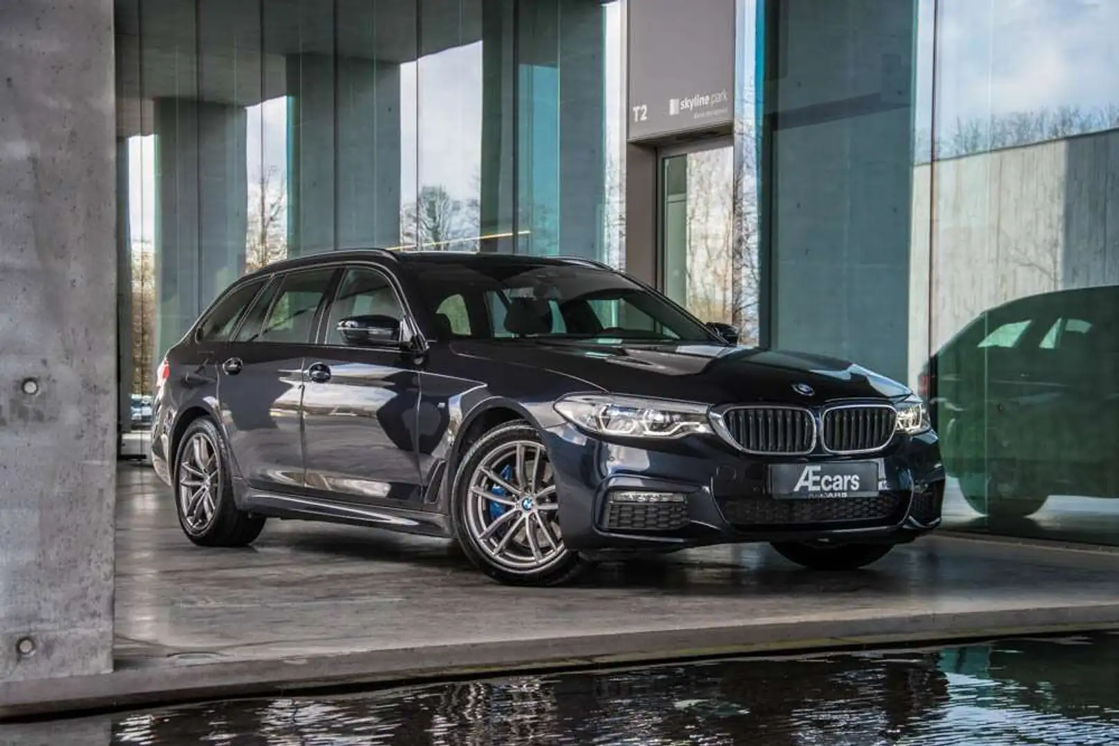 BMW 530 D TOURING/ M PACK / PANO OPEN ROOF /DRIVING ASSIST Noir - 1