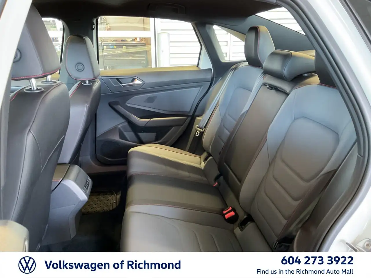 Volkswagen Jetta снимка Volkswagen Jetta