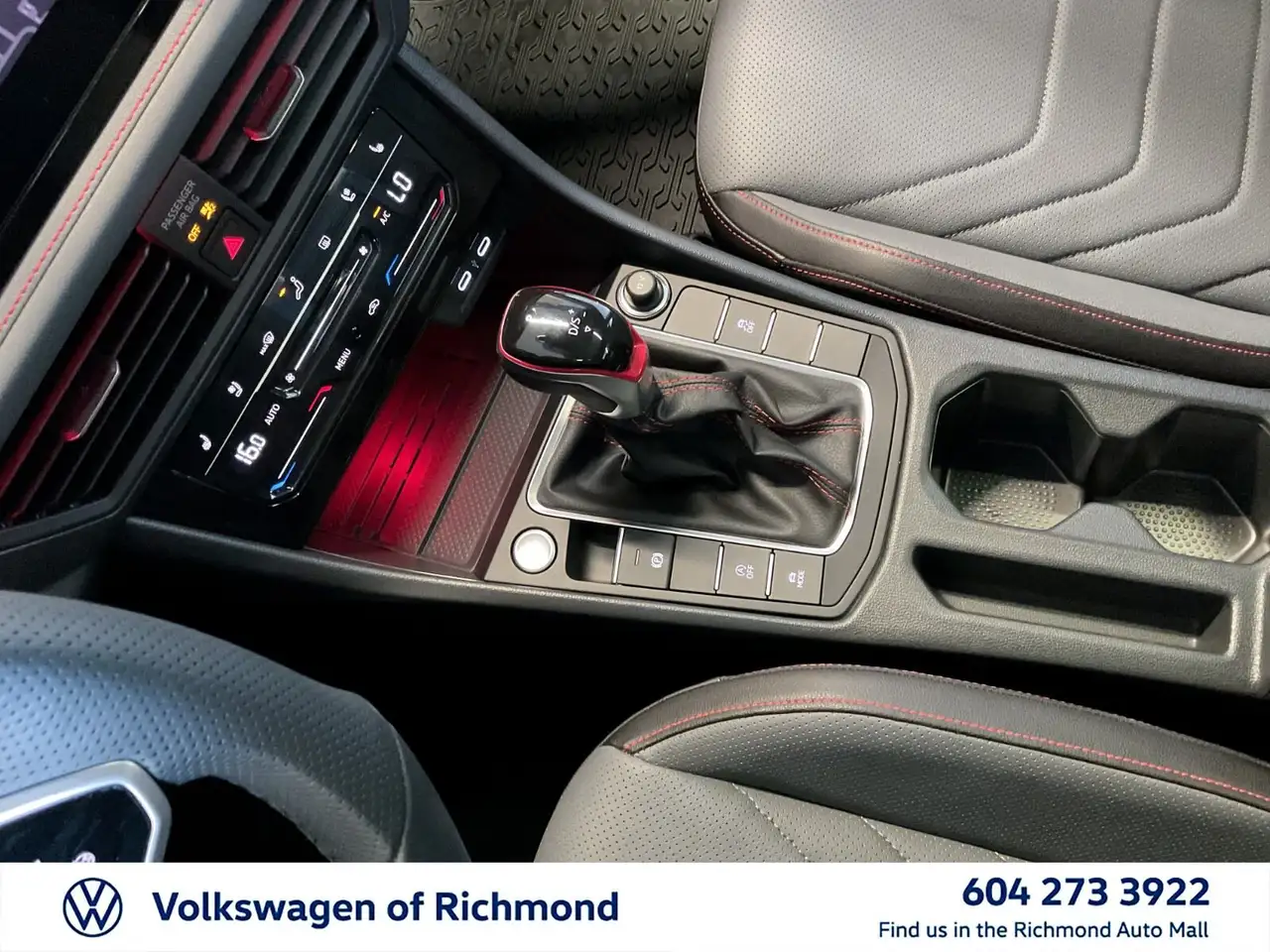 Volkswagen Jetta снимка Volkswagen Jetta