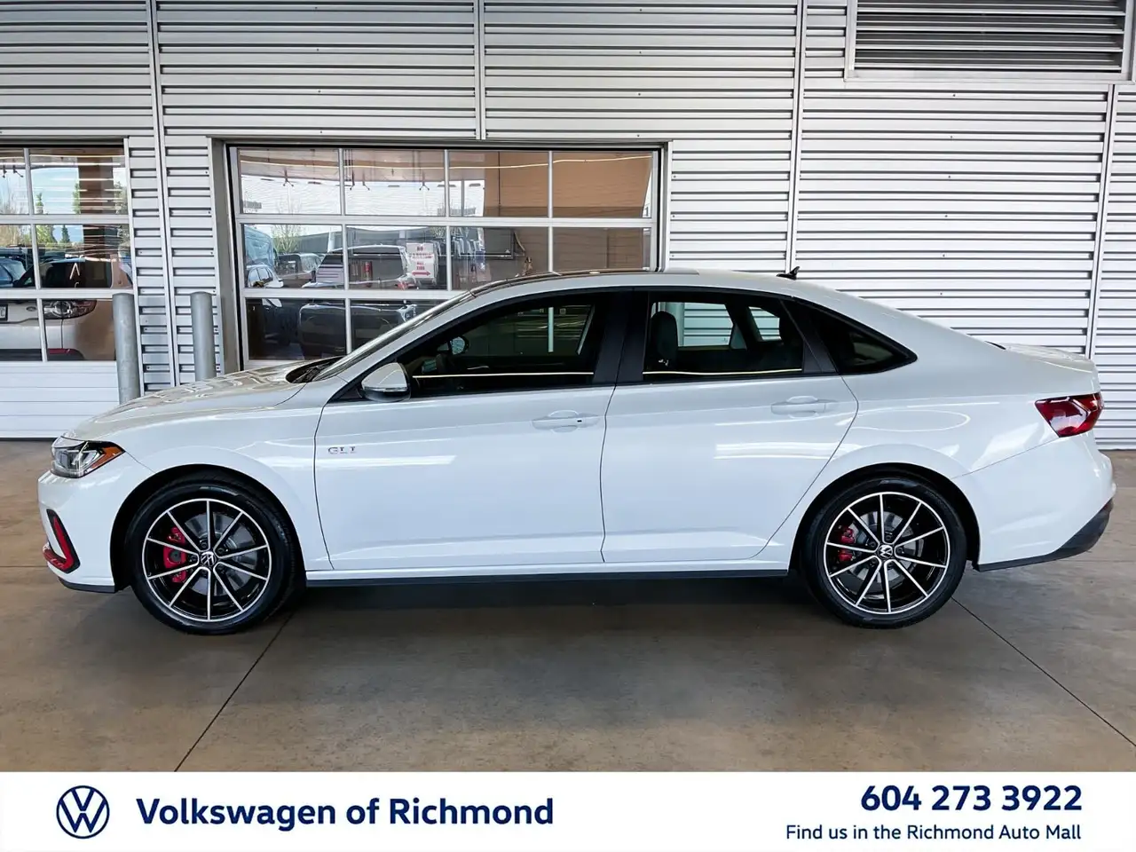 Volkswagen Jetta снимка Volkswagen Jetta