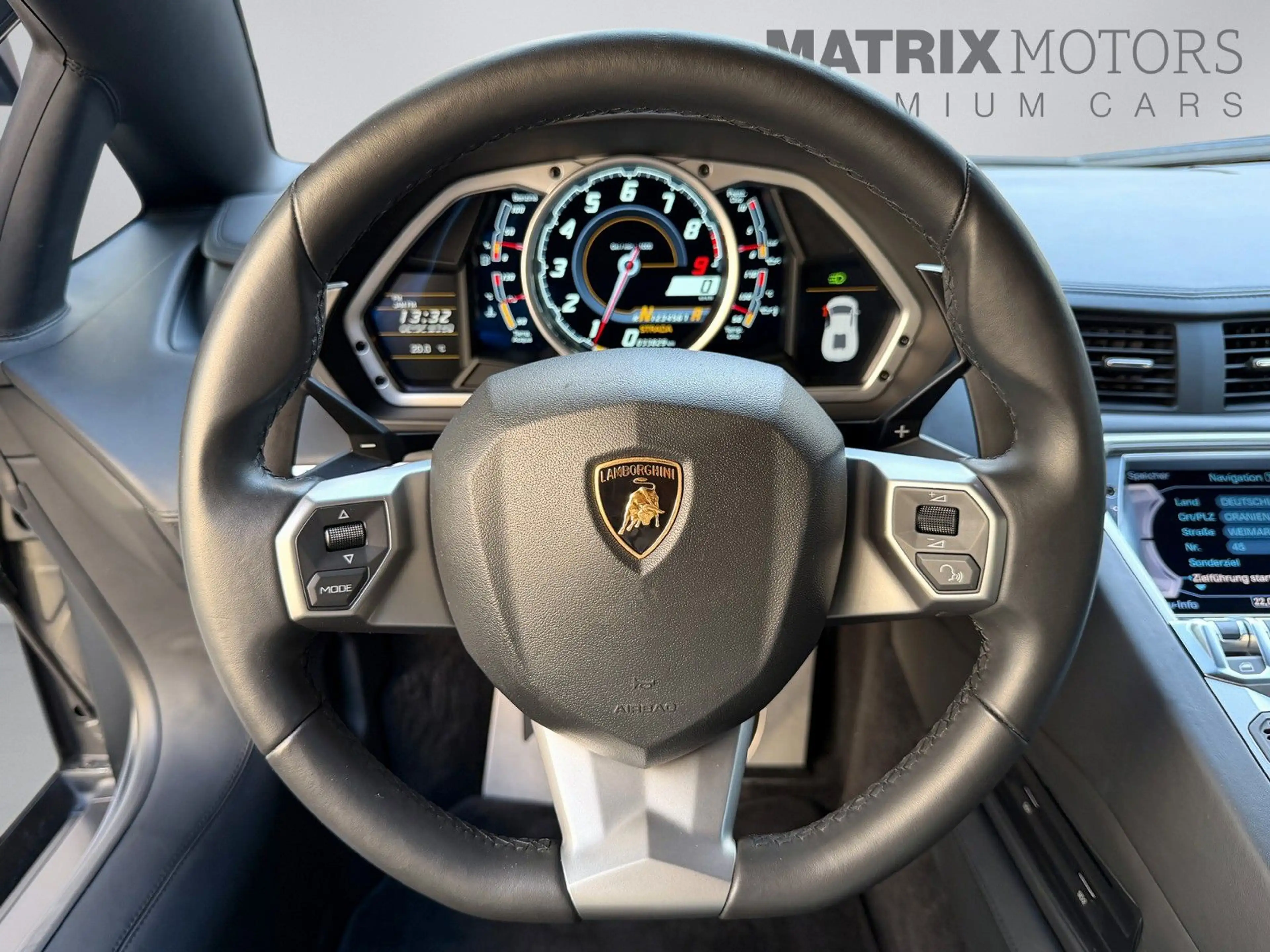 Lamborghini Aventador LP 700-4 | Lift Carbon Kamera Capristo — photo 11