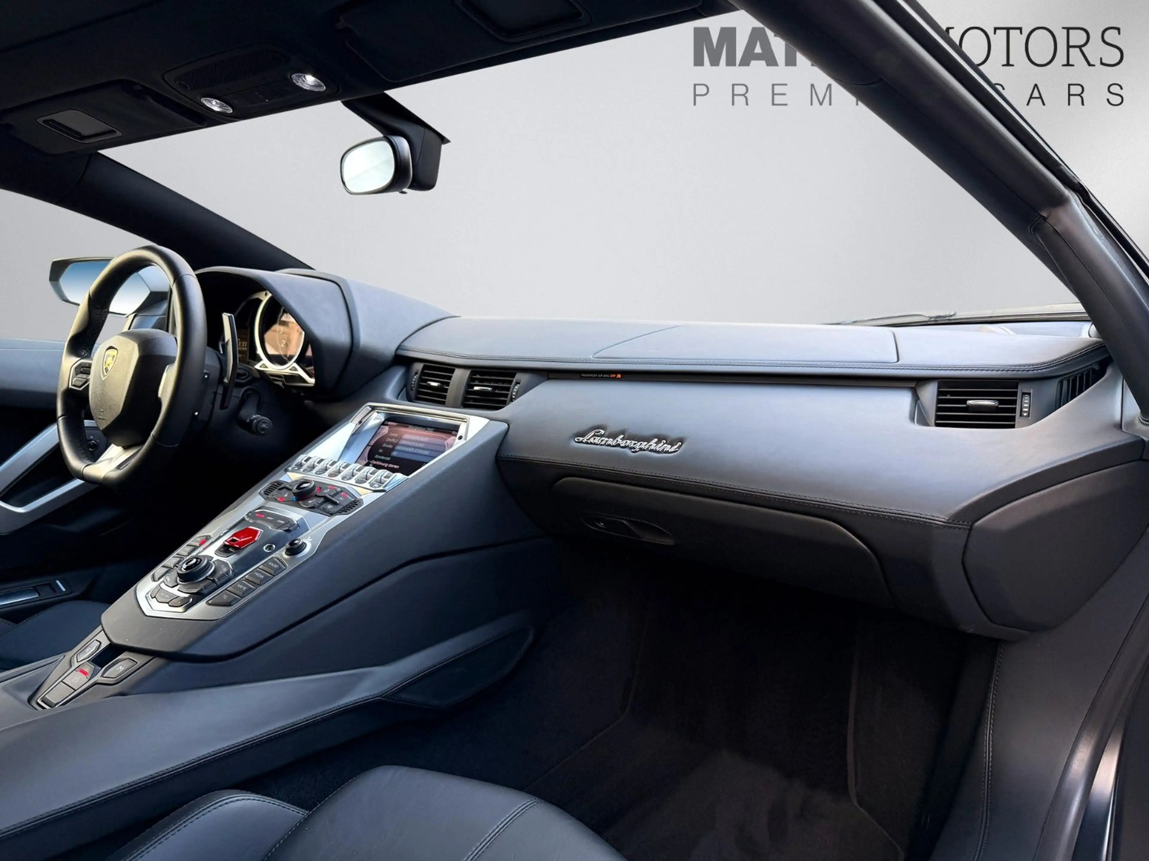 Lamborghini Aventador LP 700-4 | Lift Carbon Kamera Capristo — photo 15