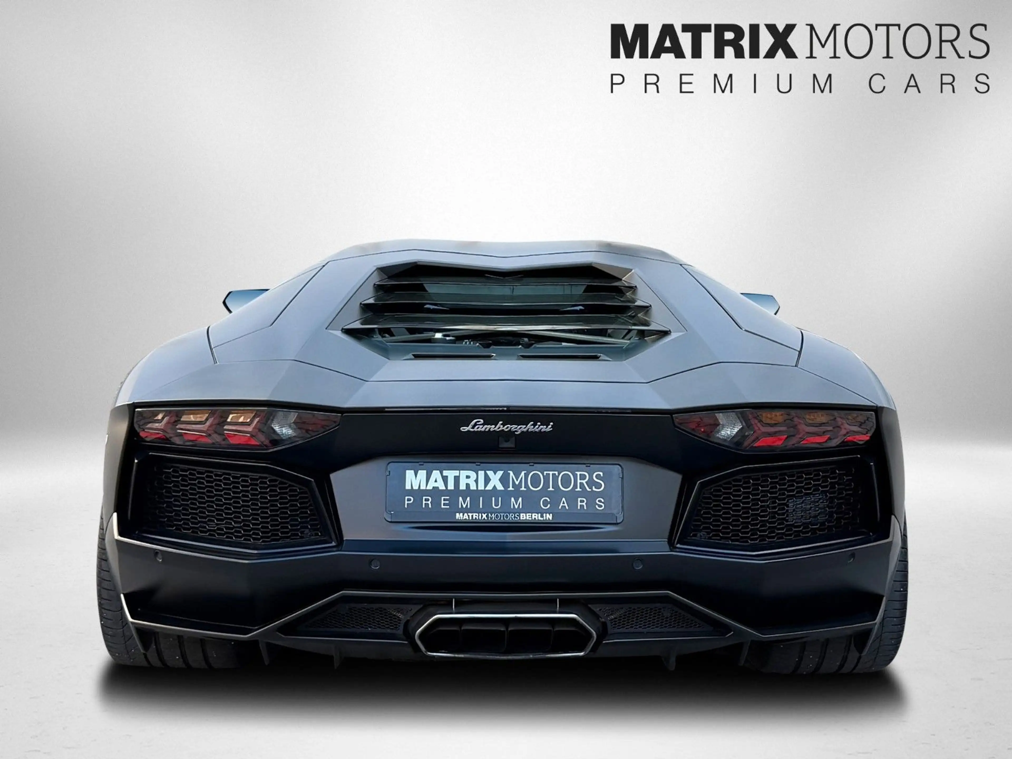 Lamborghini Aventador LP 700-4 | Lift Carbon Kamera Capristo — photo 14