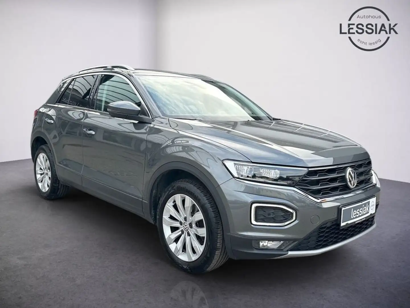 Volkswagen T-Roc Design | Park RFK | Smartphone Integration Gris - 2