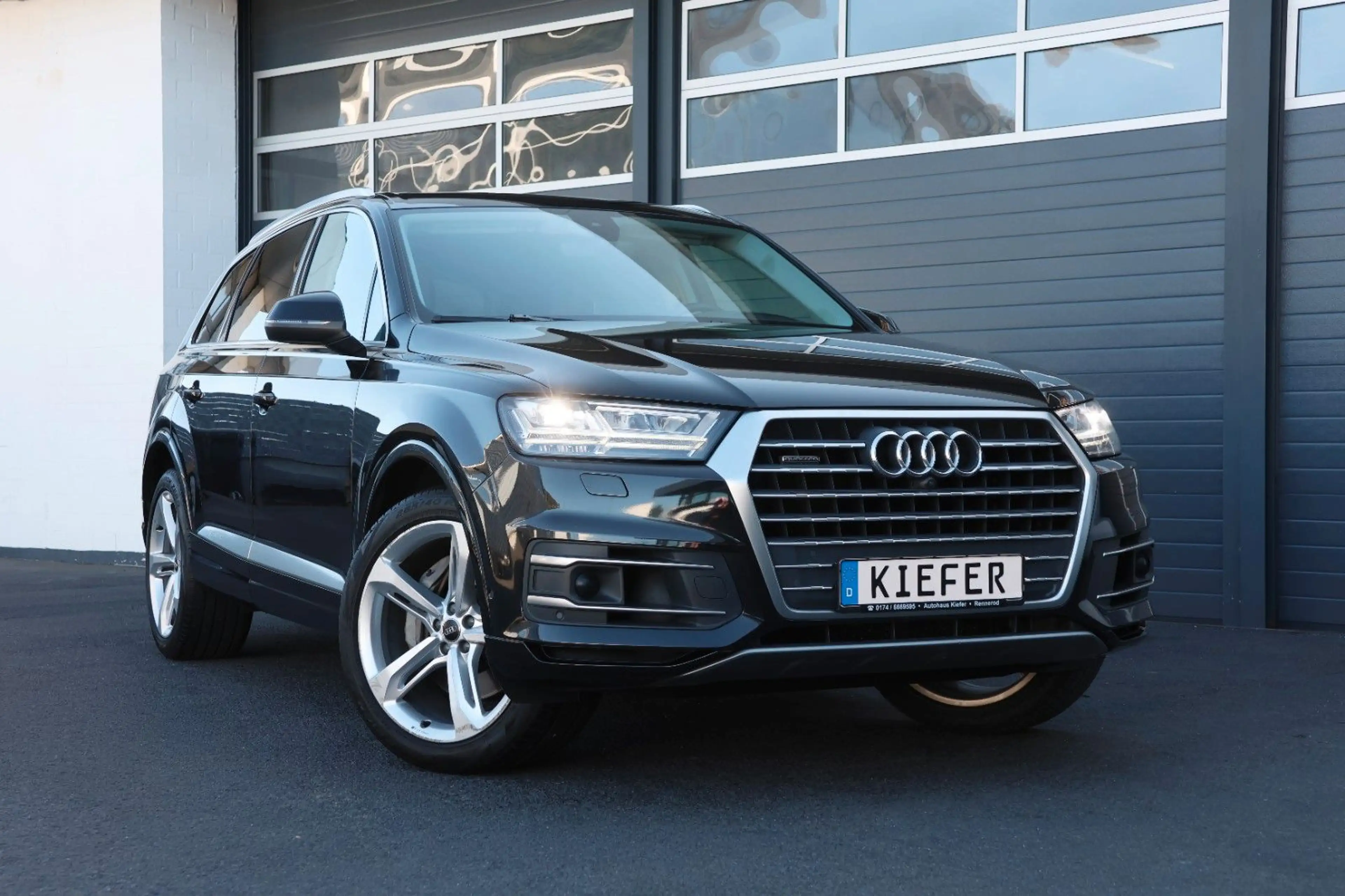 Audi Q7 3.0 Neuer Motor!/ACC/HUD/360°/BOSE/4xSHZ/R21 — photo 2