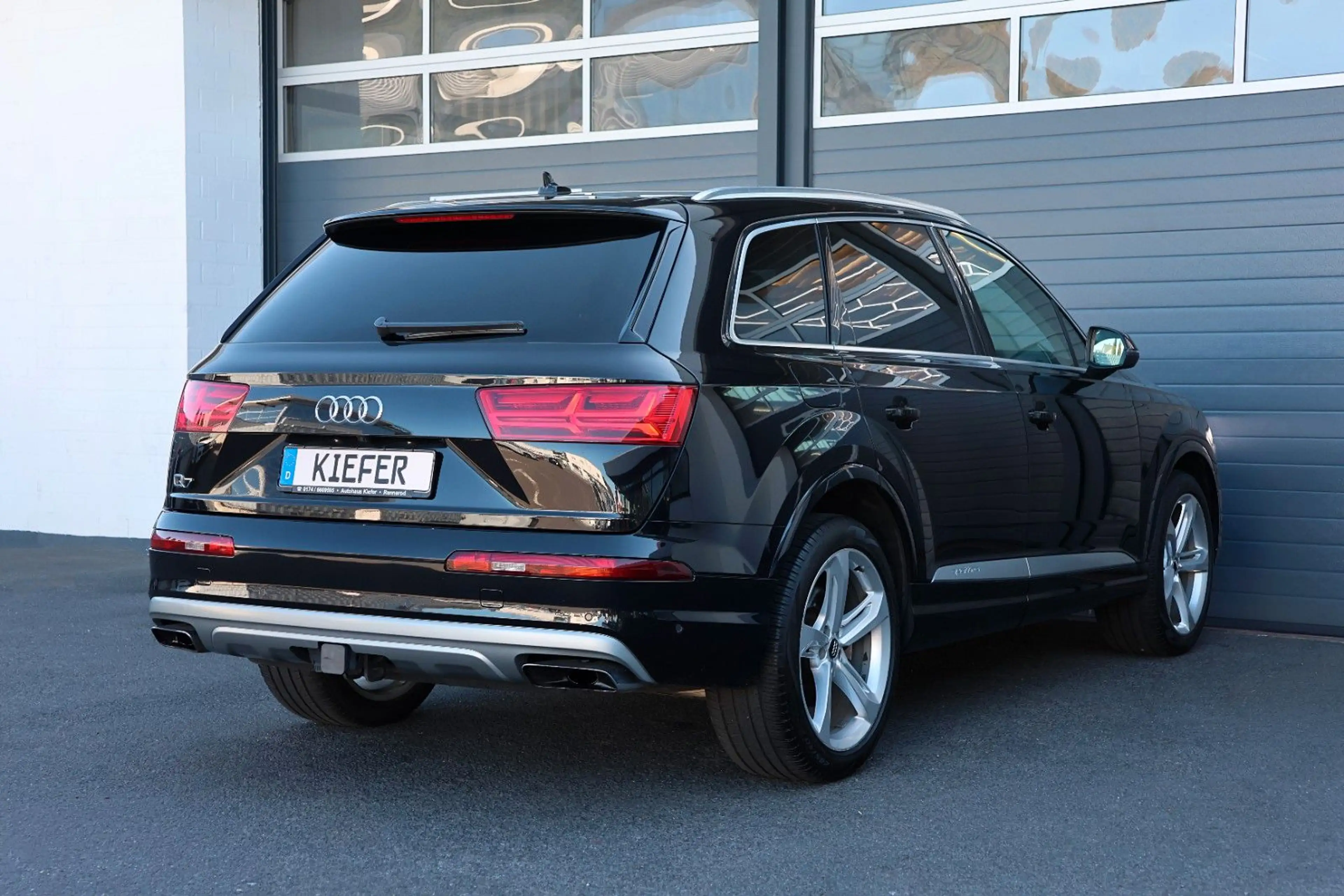 Audi Q7 3.0 Neuer Motor!/ACC/HUD/360°/BOSE/4xSHZ/R21 — photo 8