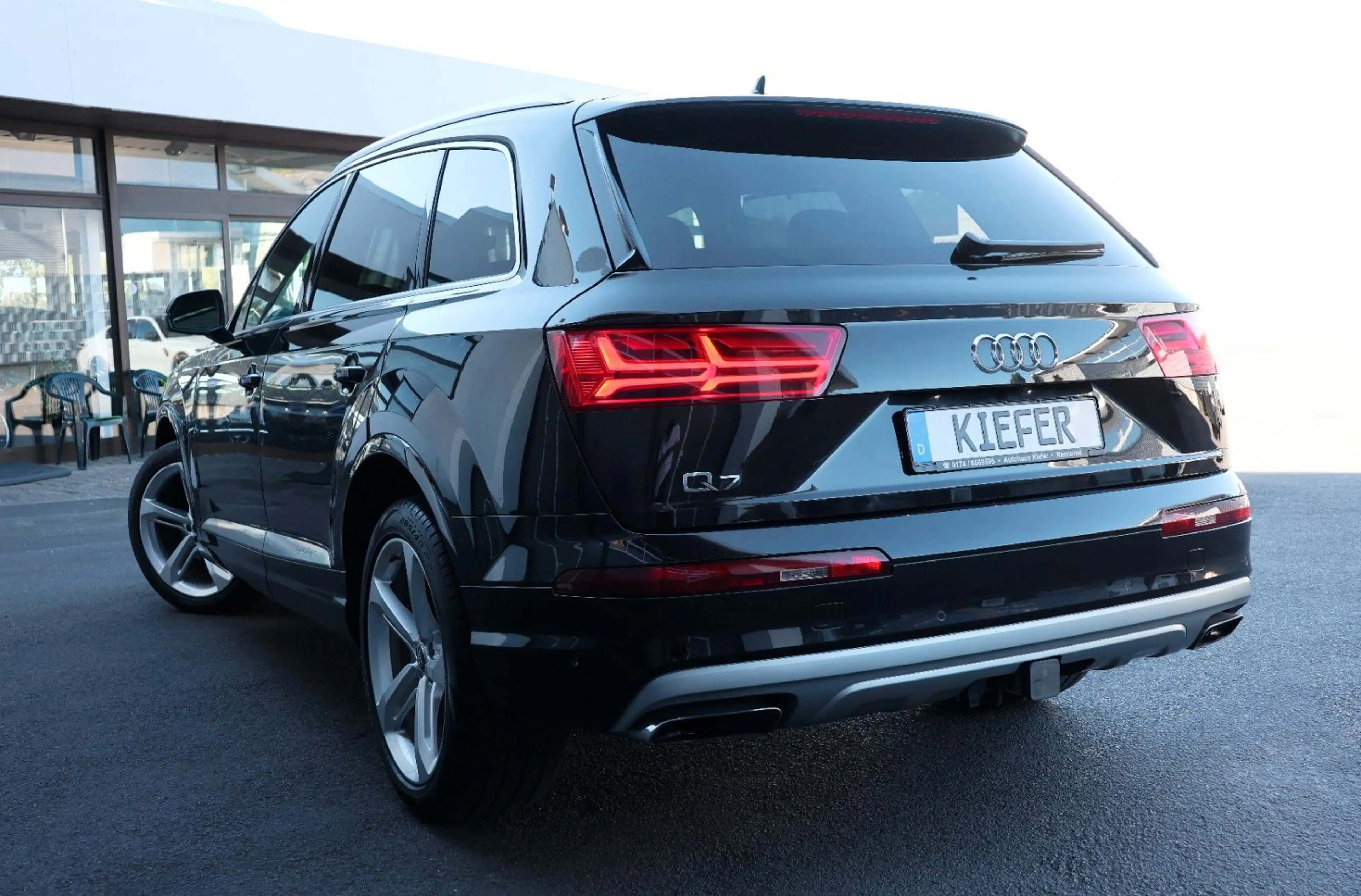 Audi Q7 3.0 Neuer Motor!/ACC/HUD/360°/BOSE/4xSHZ/R21 — photo 6