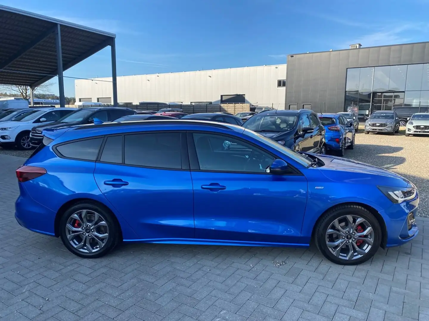 Ford Focus Clipper ST-Line 1.0i 125PK A7 Azul - 2