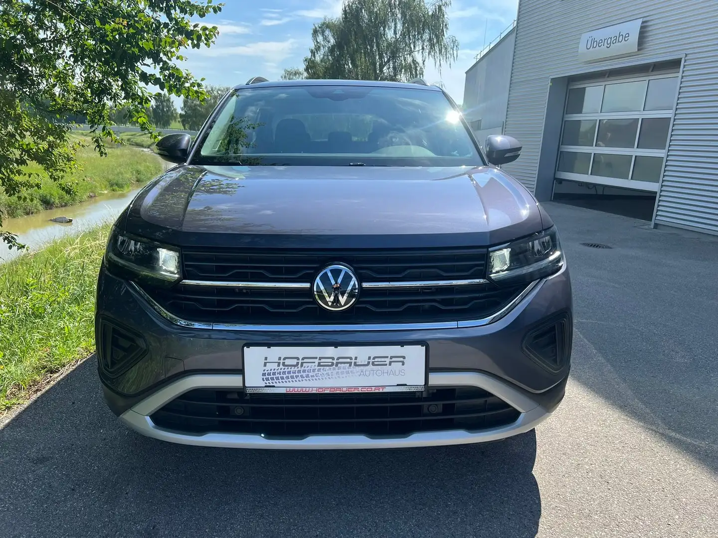 Volkswagen T-Cross Life TSI Grau - 2