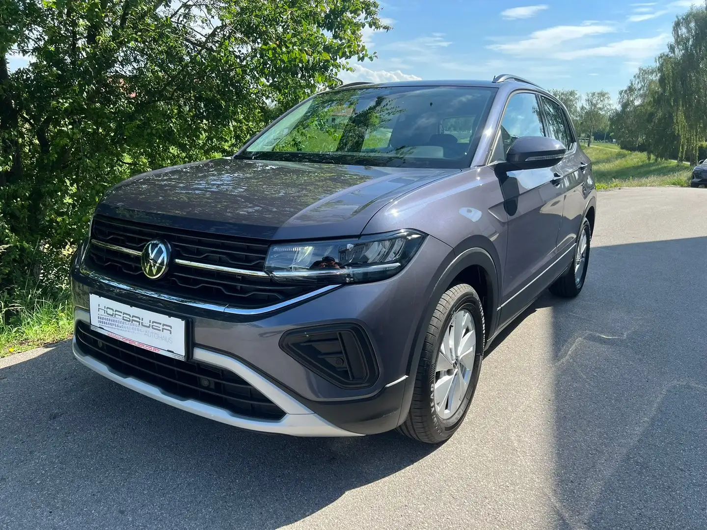 Volkswagen T-Cross Life TSI Grau - 1