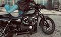 Harley-Davidson Iron 883 abs Zwart - thumbnail 1