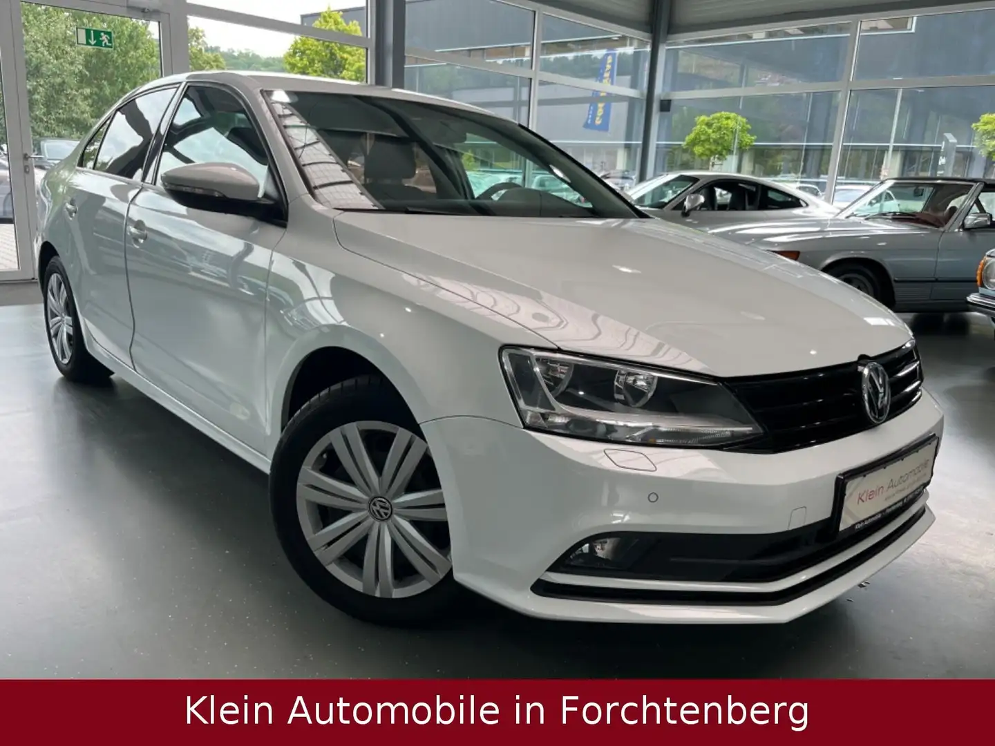 Volkswagen Jetta 1.4 TSI Klimaautomatik SHZ 6-Gang 1.-Hand White - 1