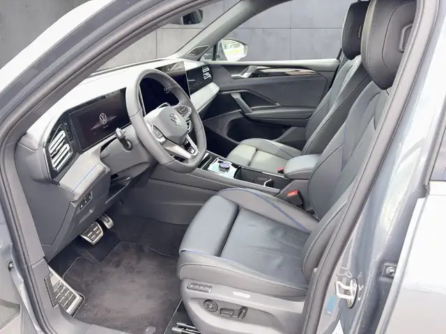 Volkswagen Tiguan view 9