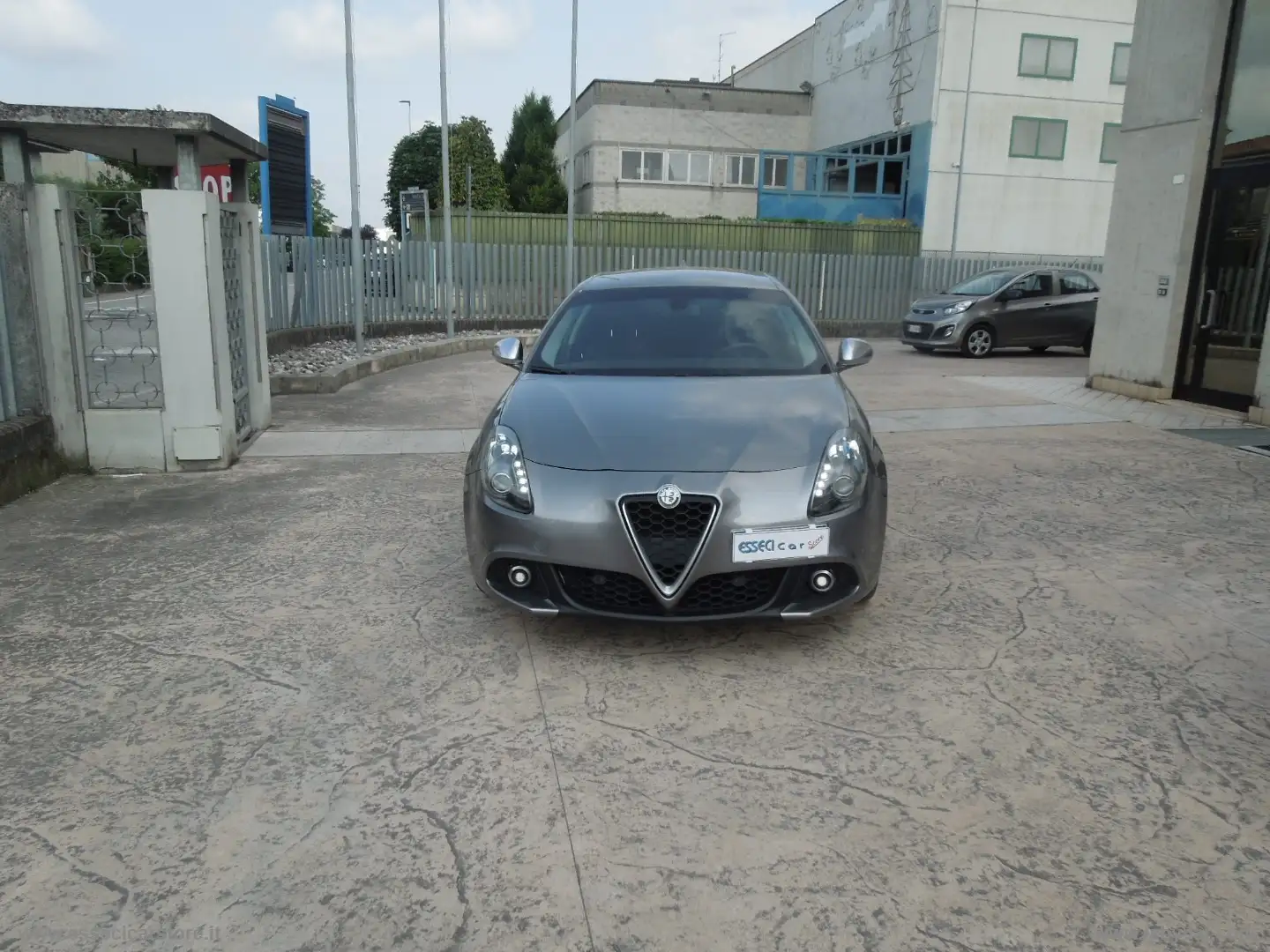 Alfa Romeo Giulietta 1.6 JTDm 120 CV Super Gris - 1
