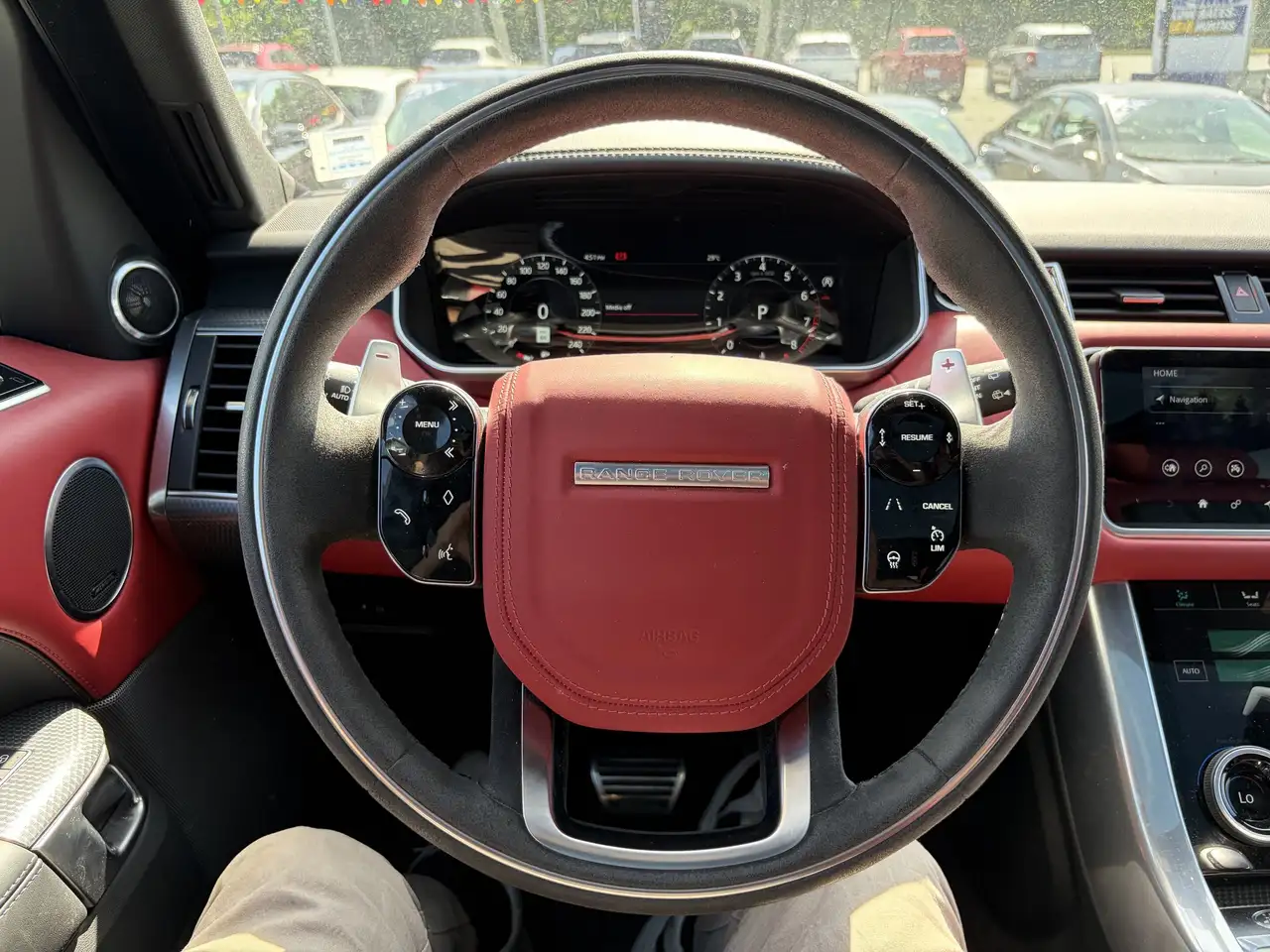 Land Rover Range Rover Sport снимка Land Rover Range Rover Sport