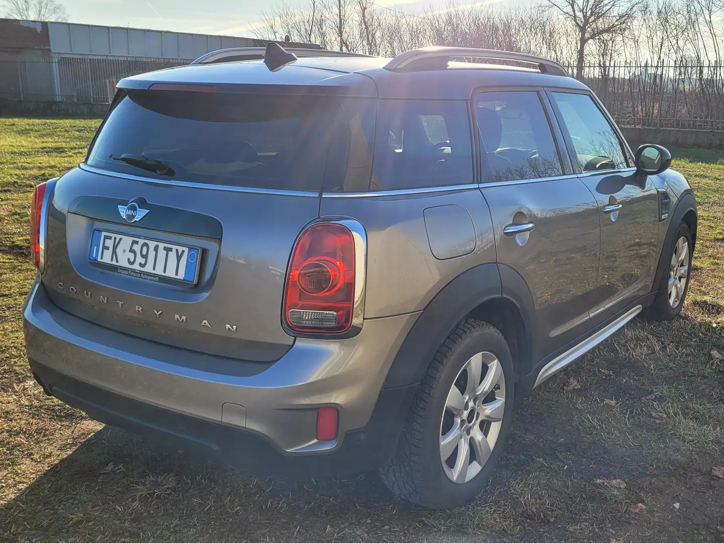 MINI One D Countryman Mini Countryman F60 2017 1.5 Business - 2