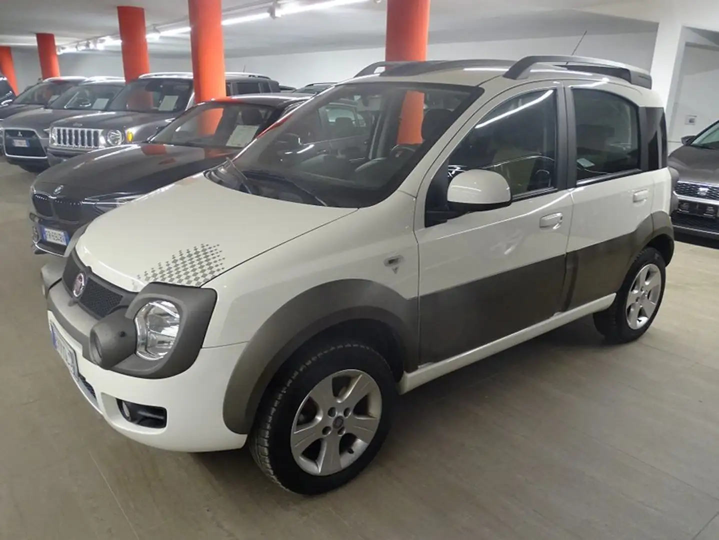 Fiat Panda 1.3 MJT 16V 4x4 Cross 75 CV neopatentati Weiß - 1
