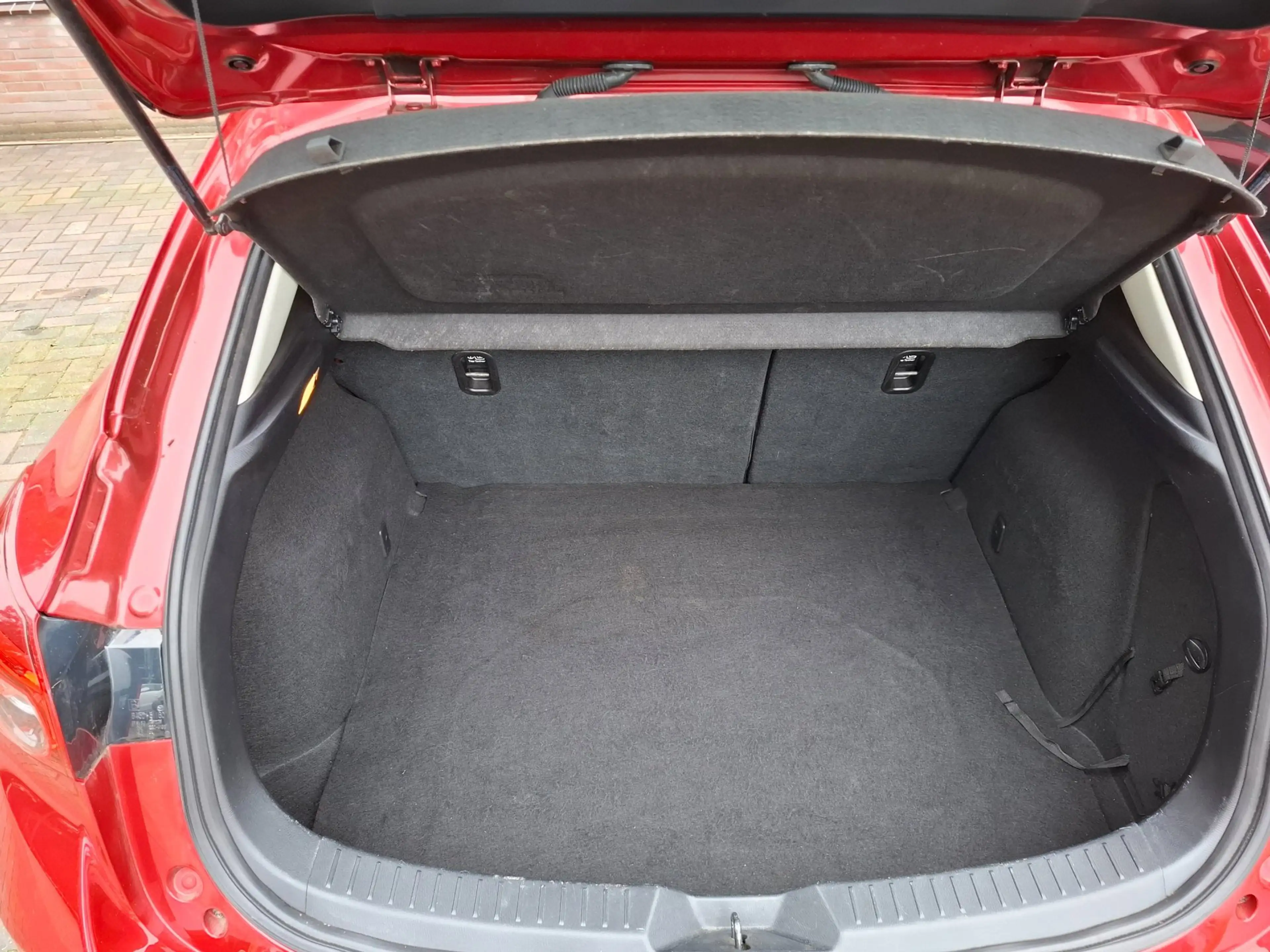 Mazda 3 2.0 GT-M Line. Camera, leder, stoelverwarming, cru — photo 7