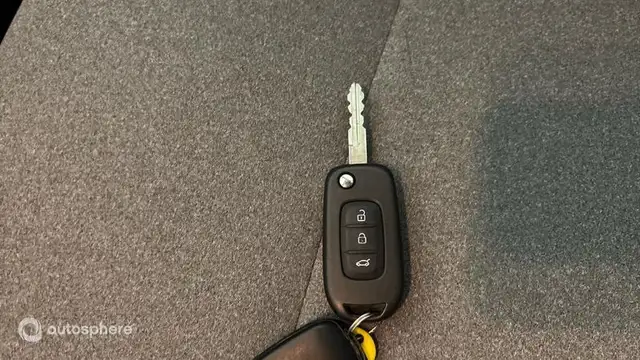 Renault Clio view 16