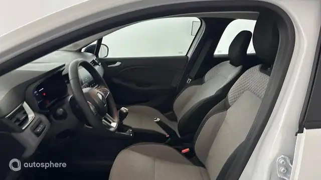 Renault Clio view 12