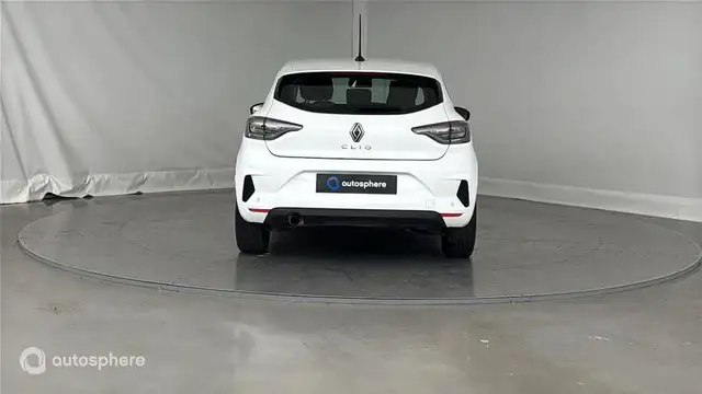 Renault Clio view 6