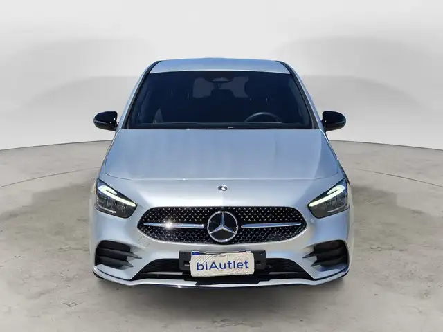 Mercedes-Benz B-Class view 2