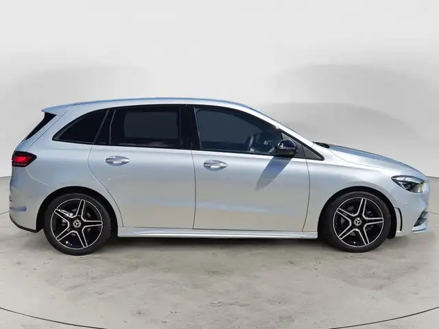 Mercedes-Benz B-Class view 5