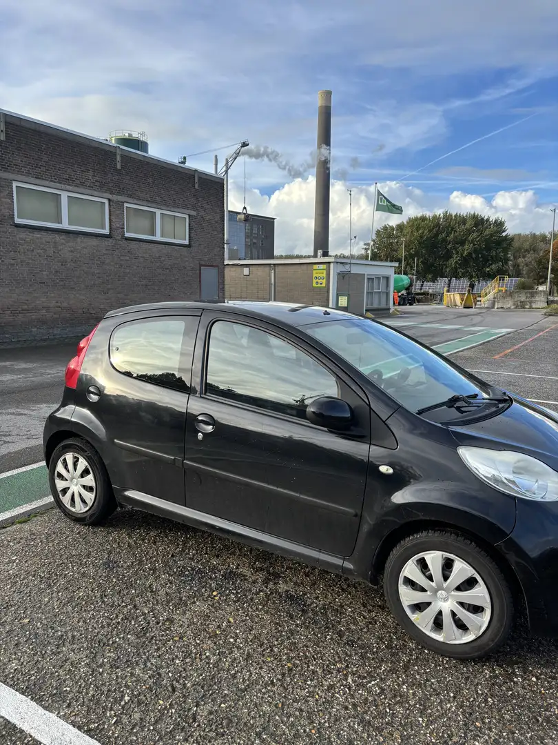 Peugeot 107 1.0-12V XS Zwart - 2