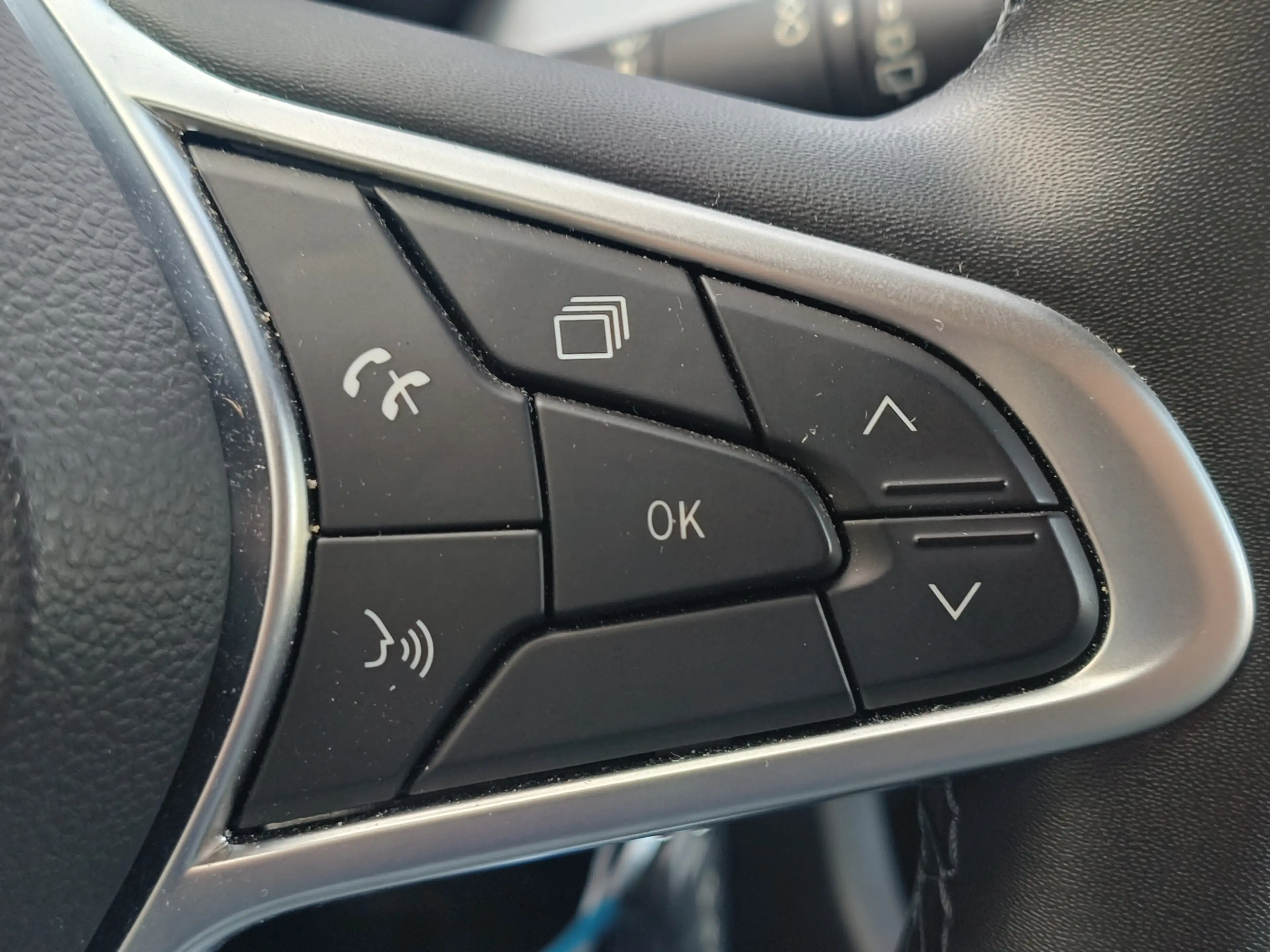 Renault Clio 1.0 TCe 90 Evolution uit 2023 Rijklaar + 12 maande — photo 14