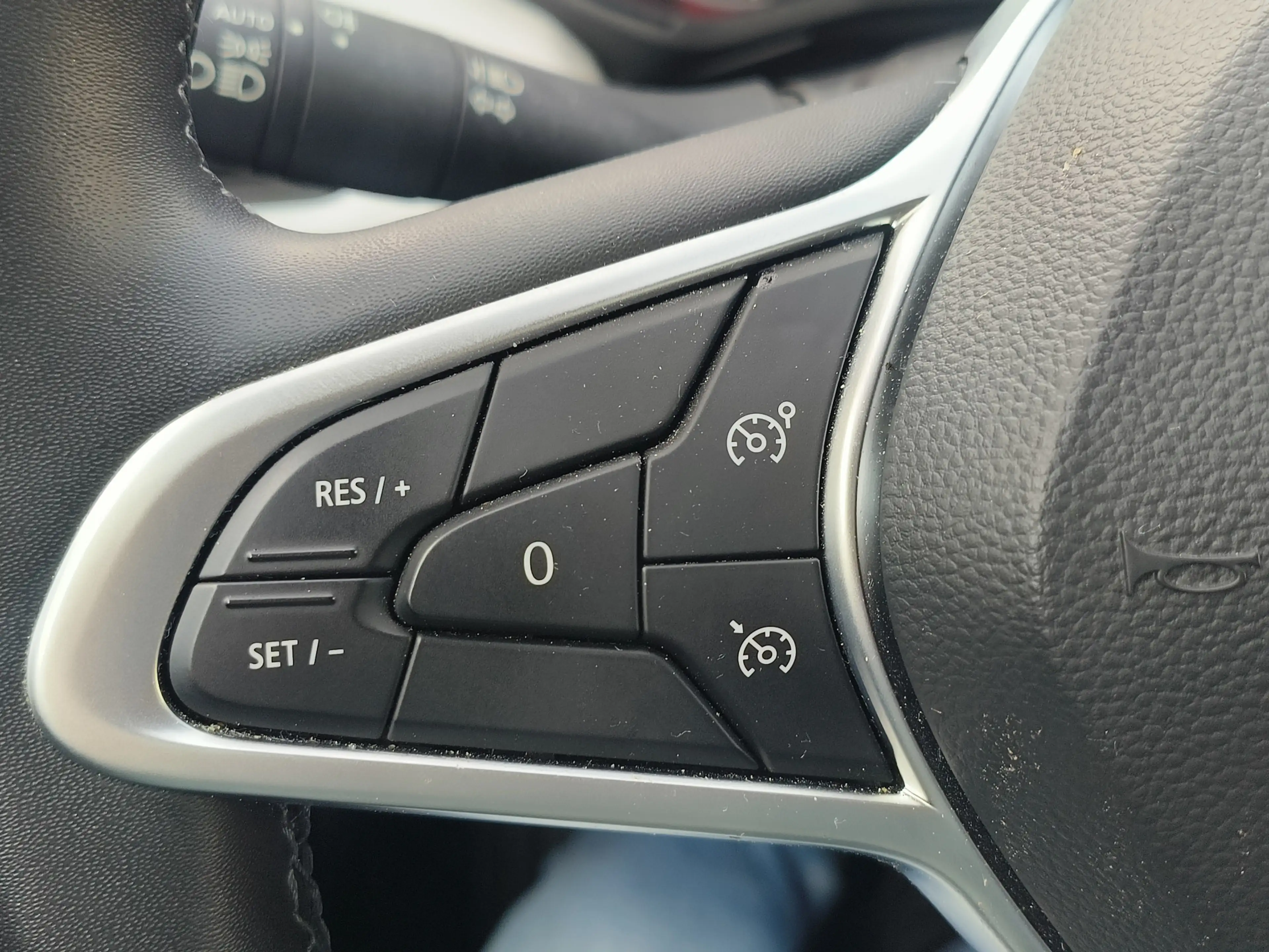 Renault Clio 1.0 TCe 90 Evolution uit 2023 Rijklaar + 12 maande — photo 15