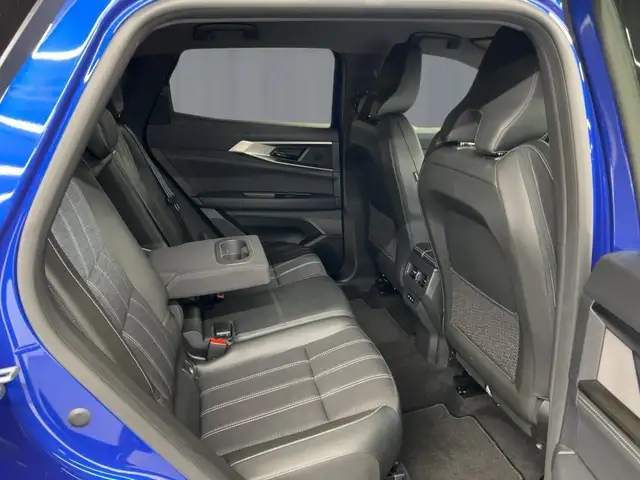 Renault Austral view 9