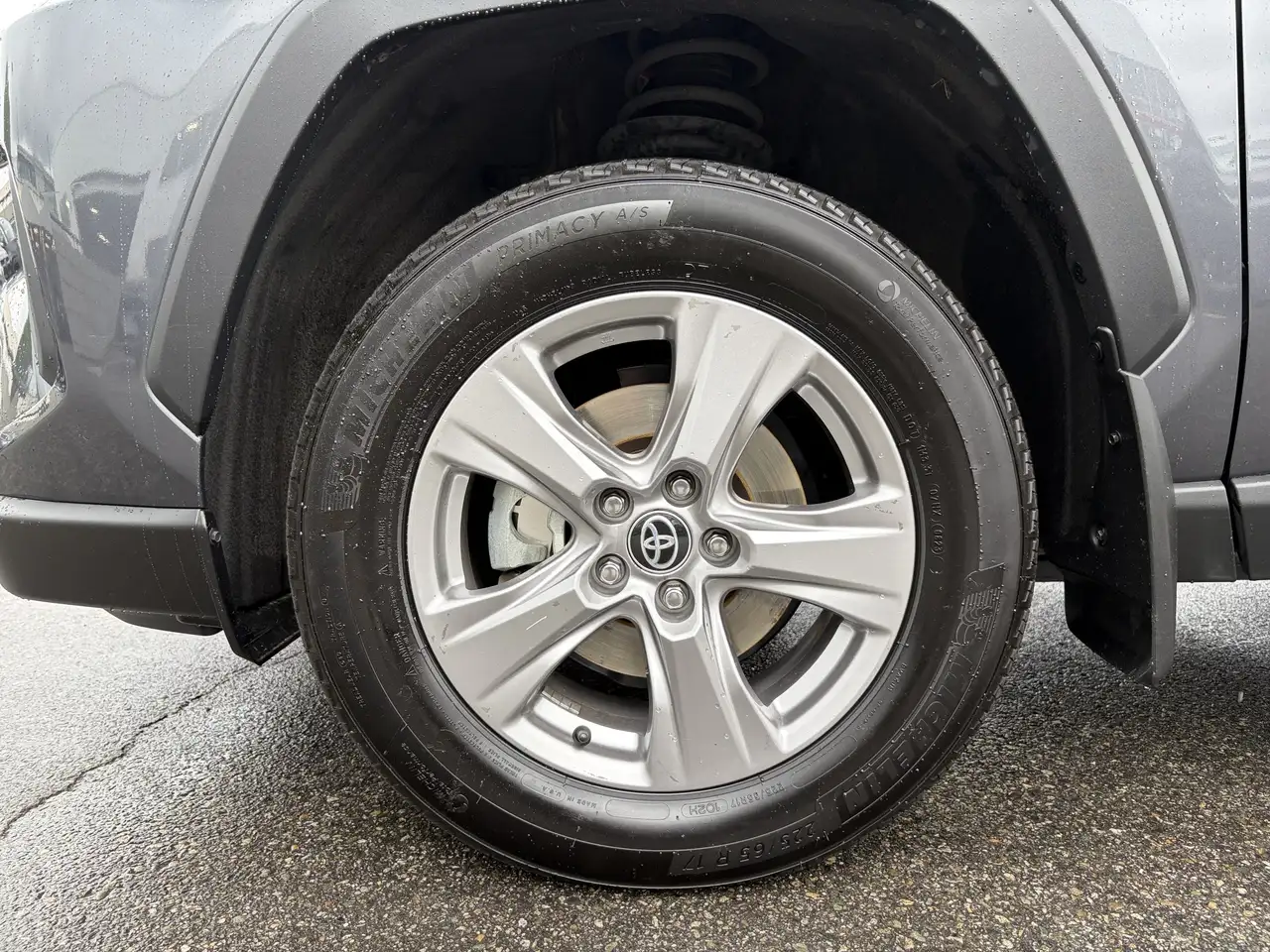 Toyota RAV 4 снимка Toyota RAV 4