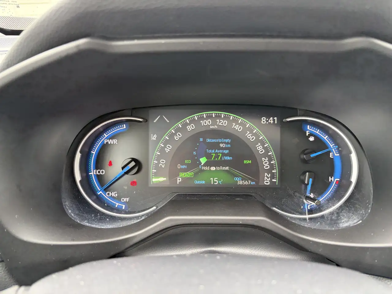 Toyota RAV 4 снимка Toyota RAV 4