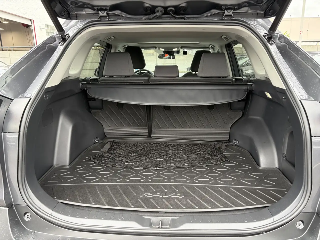 Toyota RAV 4 снимка Toyota RAV 4