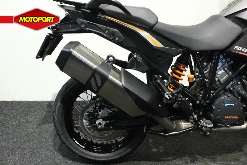 KTM 1190 Adventure - foto 3