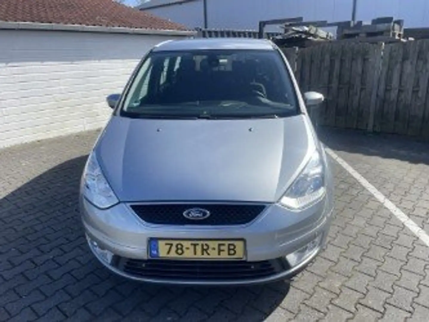 Ford Galaxy Galaxy 2.0 TDCi Ghia Zilver - 2