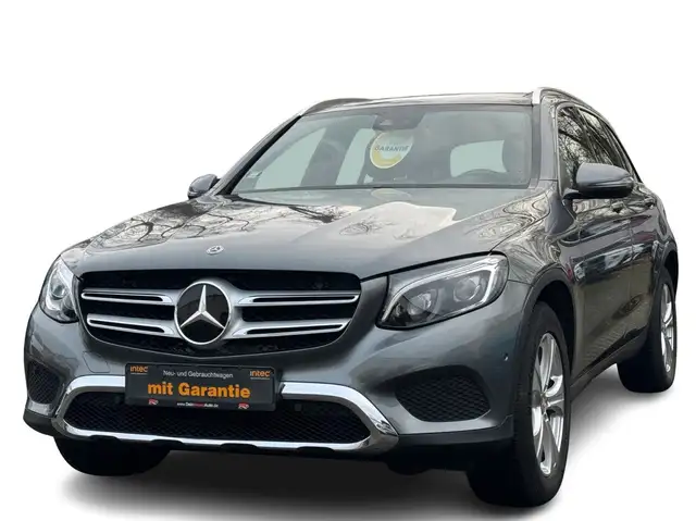 Mercedes-Benz GLC 220 D*4Matic*Pano*Kamera*ACC*Keyless*el. AHK*