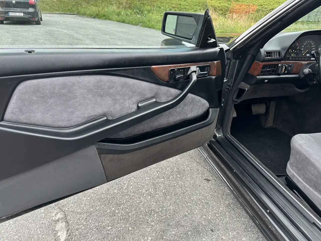 Mercedes-Benz 560, foto 10