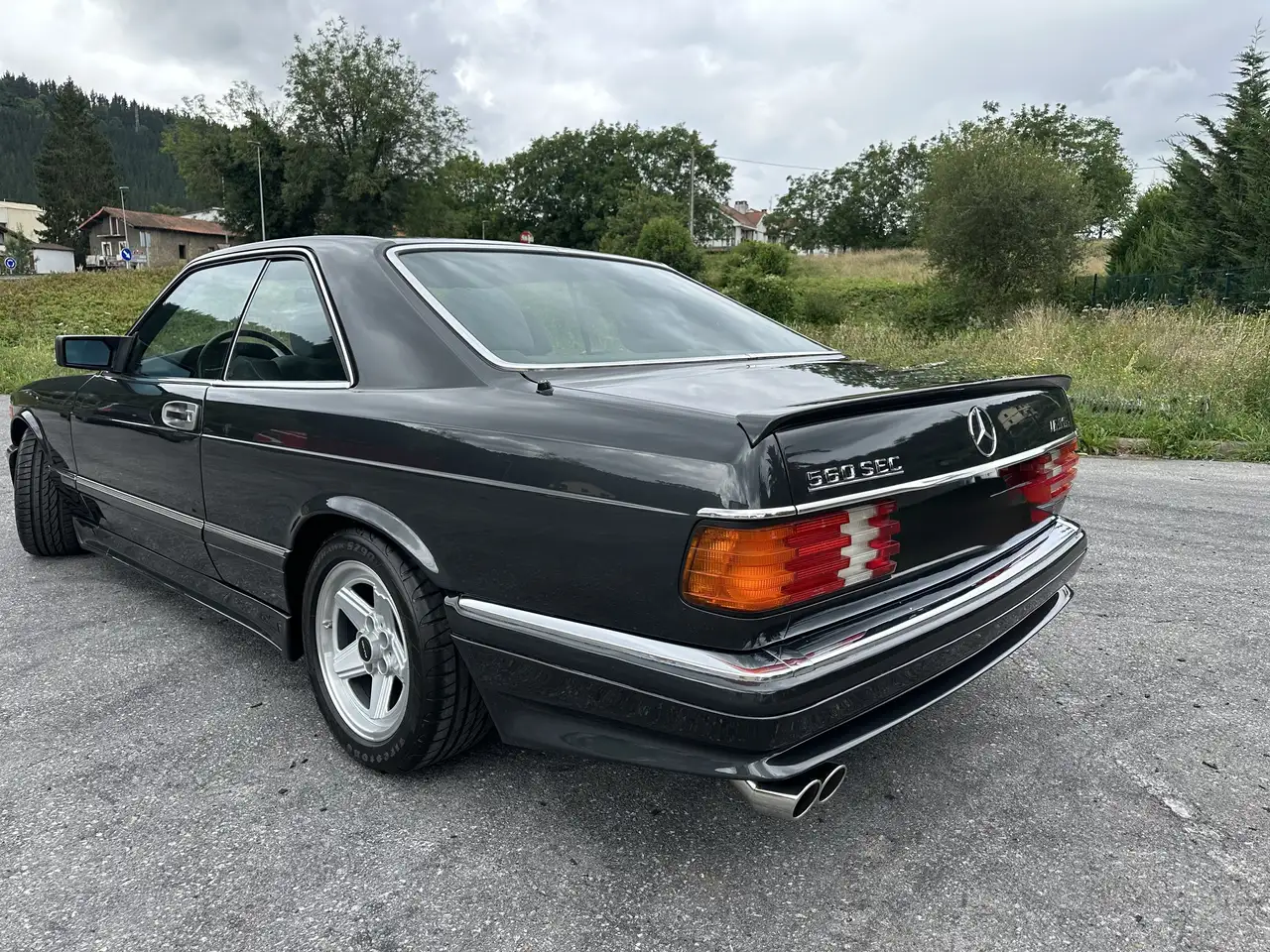 Mercedes-Benz 560, foto 4