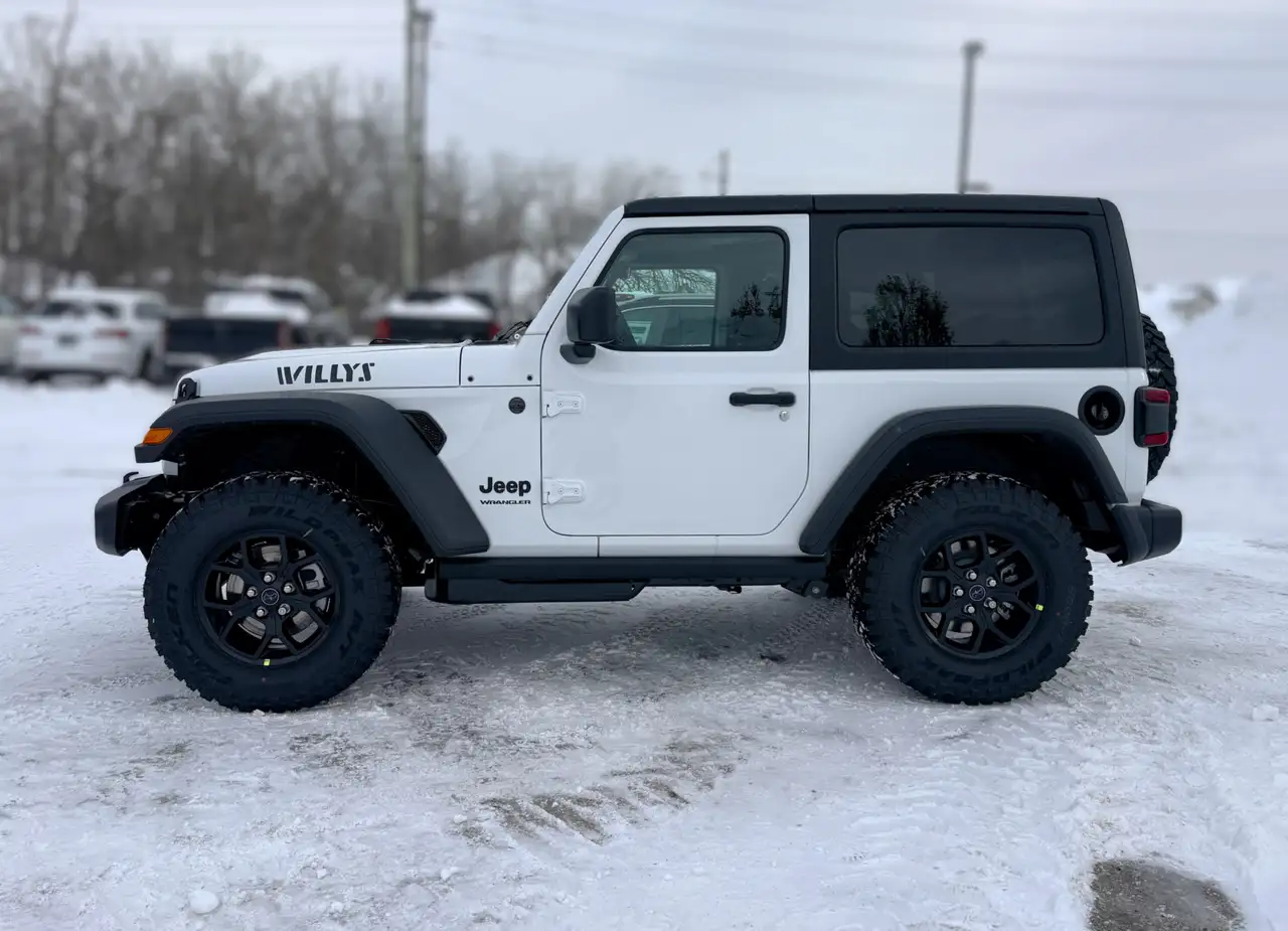 Jeep Wrangler снимка Jeep Wrangler
