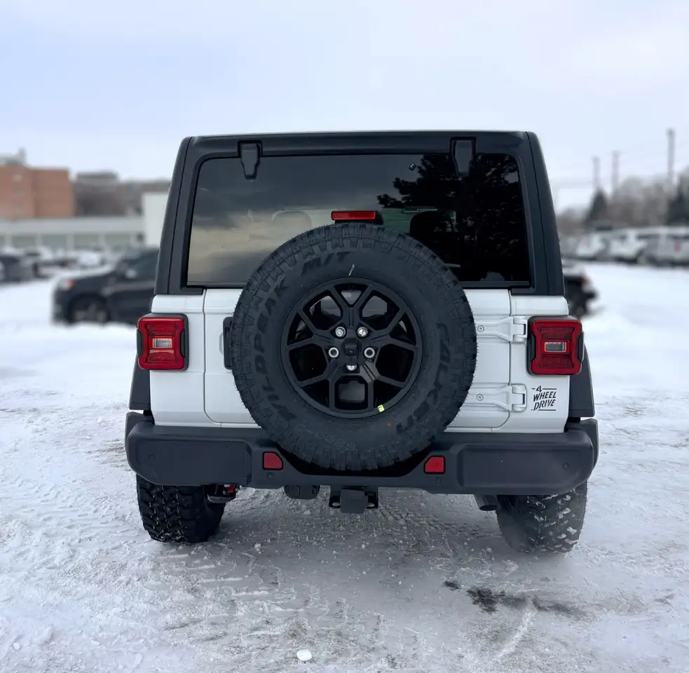 Jeep Wrangler снимка Jeep Wrangler