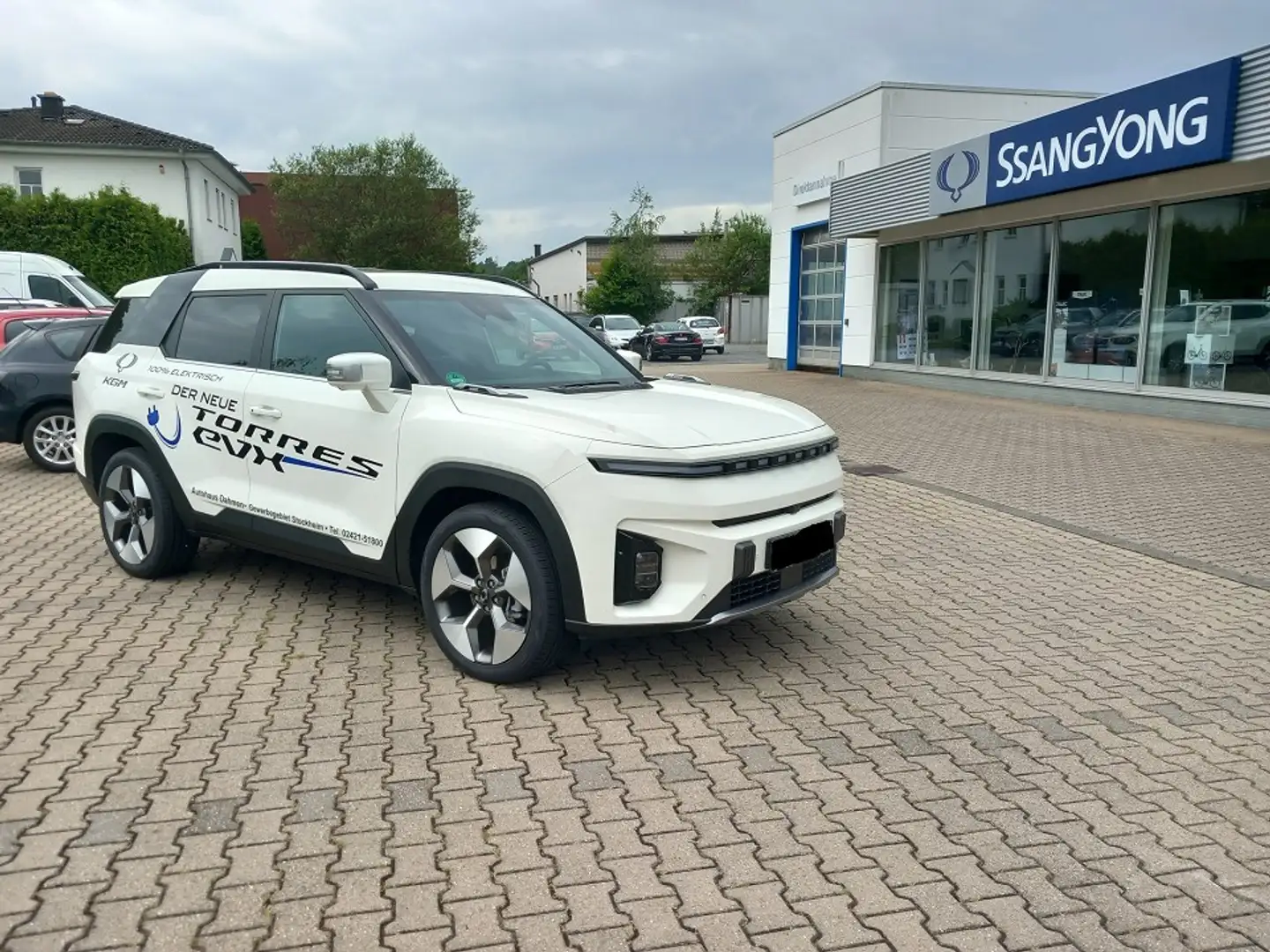 KGM Torres EVX Titanium 10 Jahre Batteriegarantie bis 1 Mio. - 2