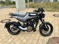 Husqvarna Svartpilen 125 Noir - thumbnail 2