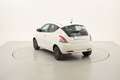 Lancia Ypsilon Gold 1.0 Mild Hybrid 69CV Blanc - thumbnail 3
