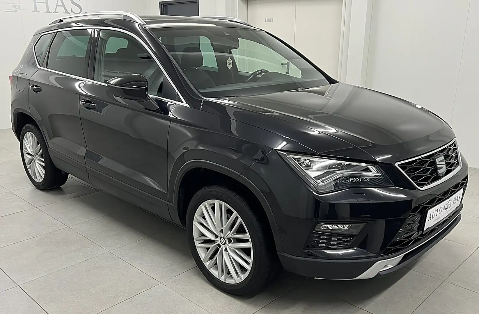 SEAT Ateca 1,6 Xcellence TDI DSG *CarPlay*LED* Schwarz - 2