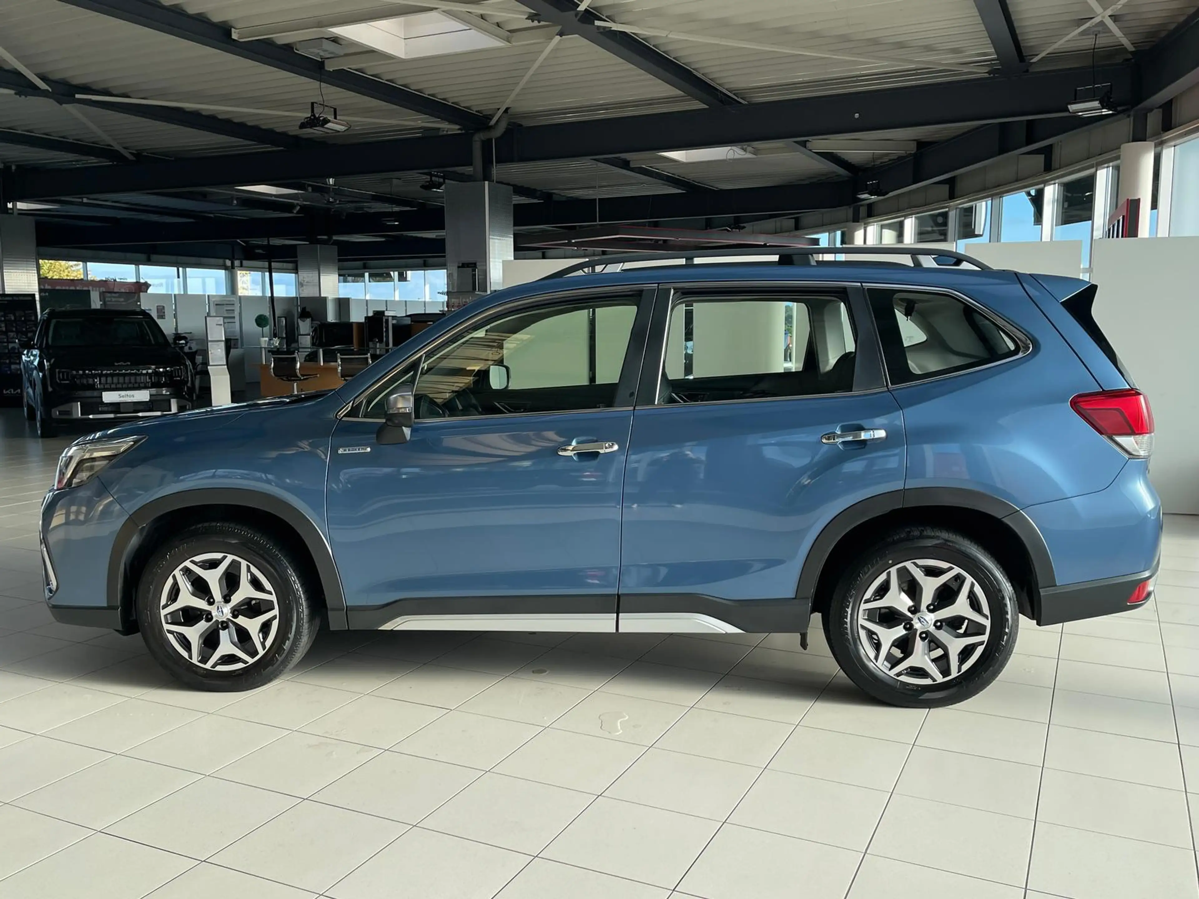Subaru Forester 4WD+Autom.+AHK+Kamera+LED+Klimaautom.+++ — photo 3