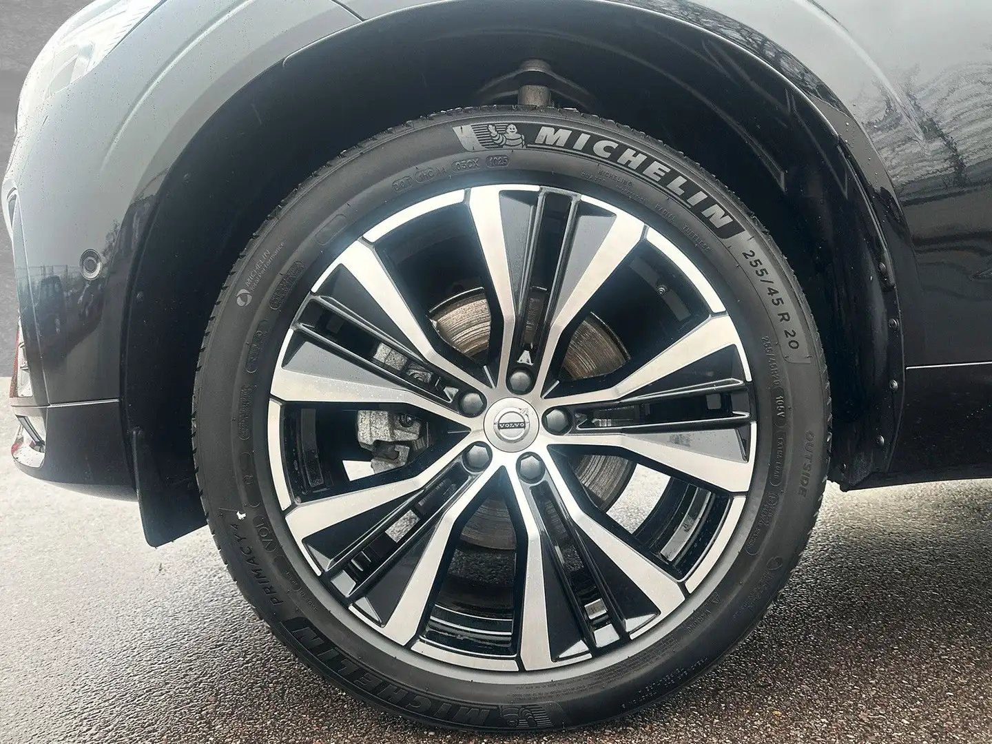 Volvo XC60 B5 AWD Black Edition Ultra ACC BLIS HUD SD Noir - 2