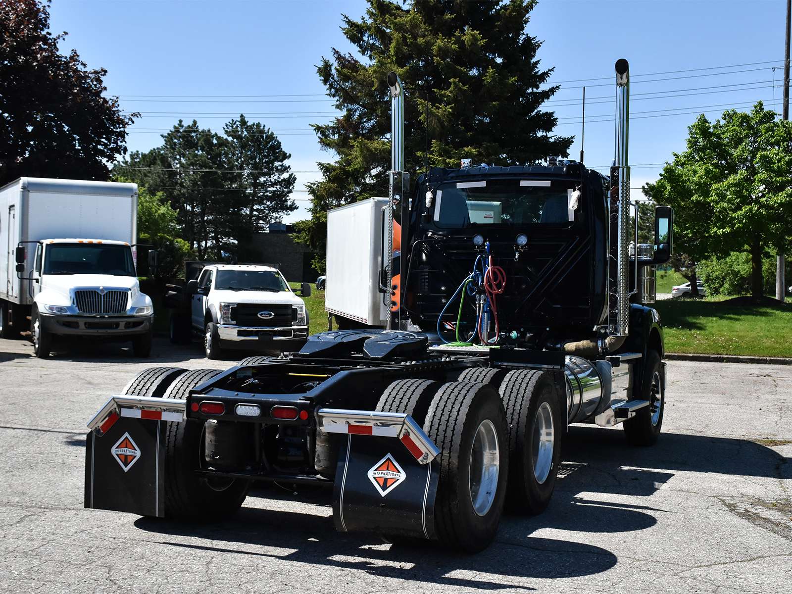 2027 International HX620